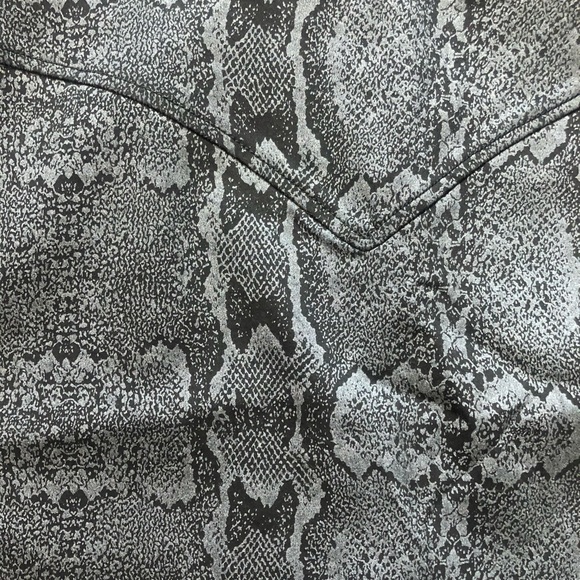 William Rast skirt - Picture 4 of 7